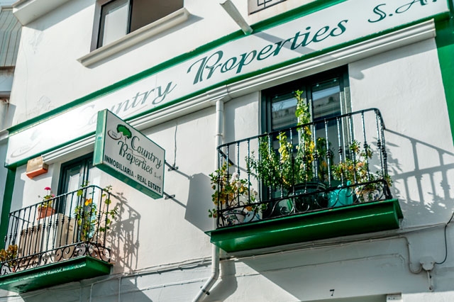 Country Properties Spain Malaga, Inmobiliaria en malaga, axarquia, competa, torrox, torre del mar, las mejores PROPRIÉTÉS en axarquia malaga.